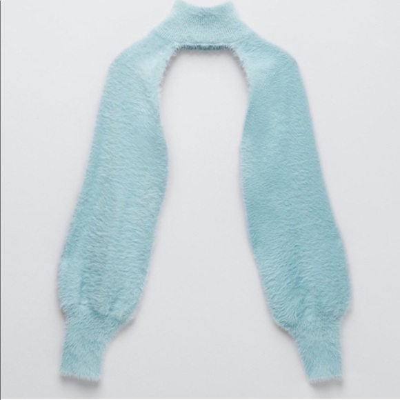 NWT ZARA Turquoise Faux Fur Arm Warmer - Picture 3 of 4